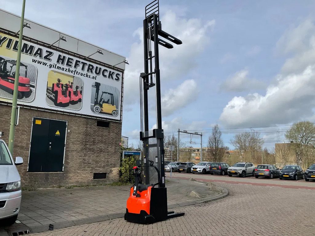 Toyota SWE145L 1450KG 5.40METER STAPELAAR / HEFTRUCK