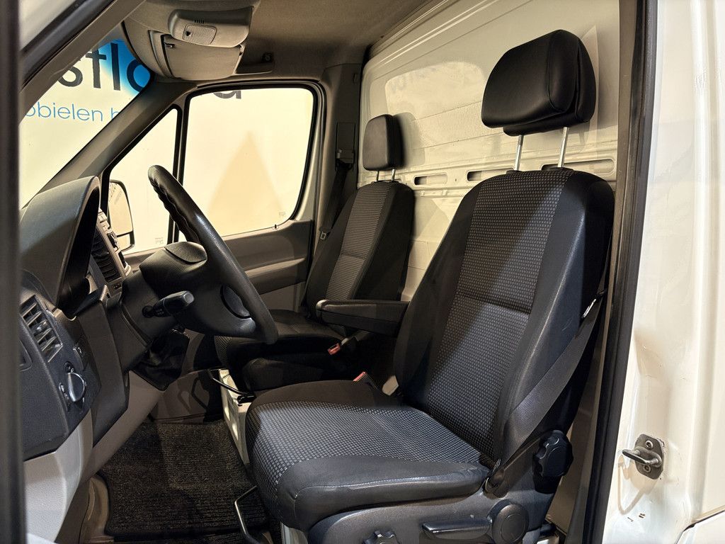 Mercedes-Benz Sprinter 311 2.2 CDI WB 432 Bakwagen / Trekhaak / Spoiler / APK