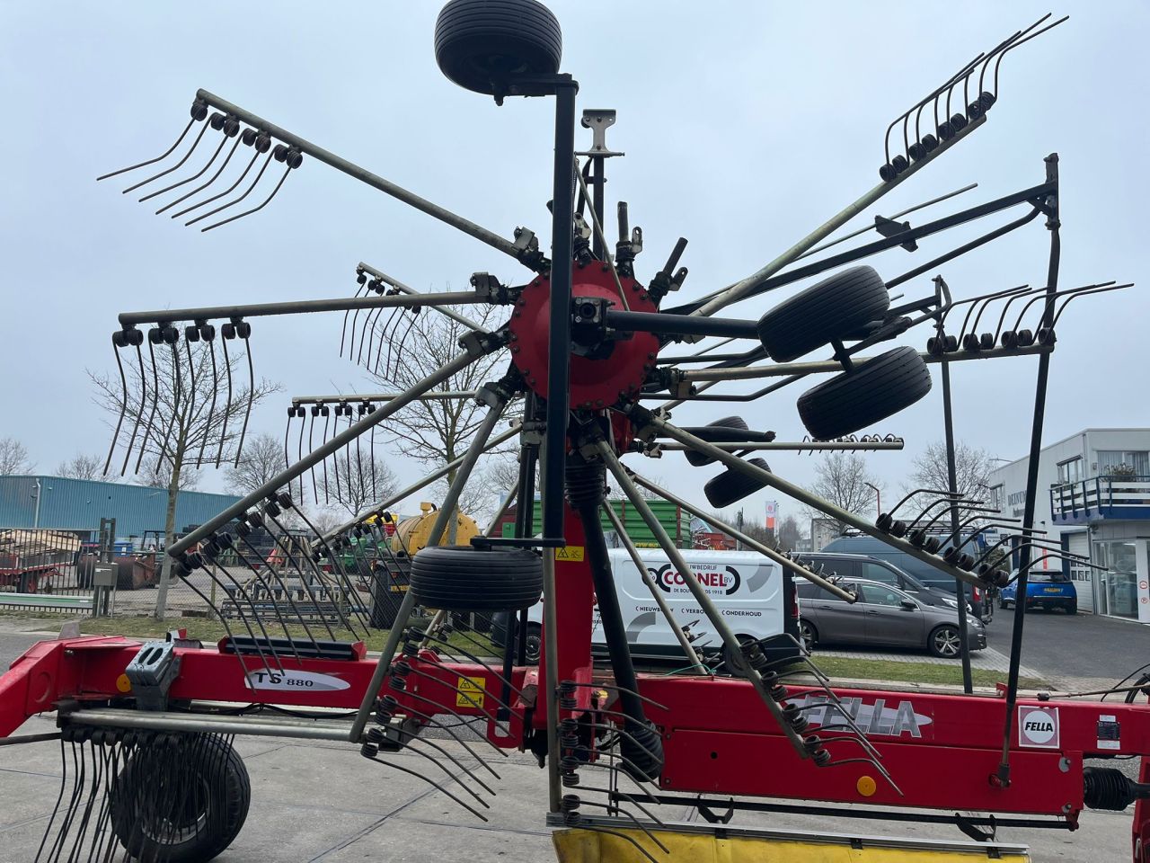 Fella TS 880 zwadhark