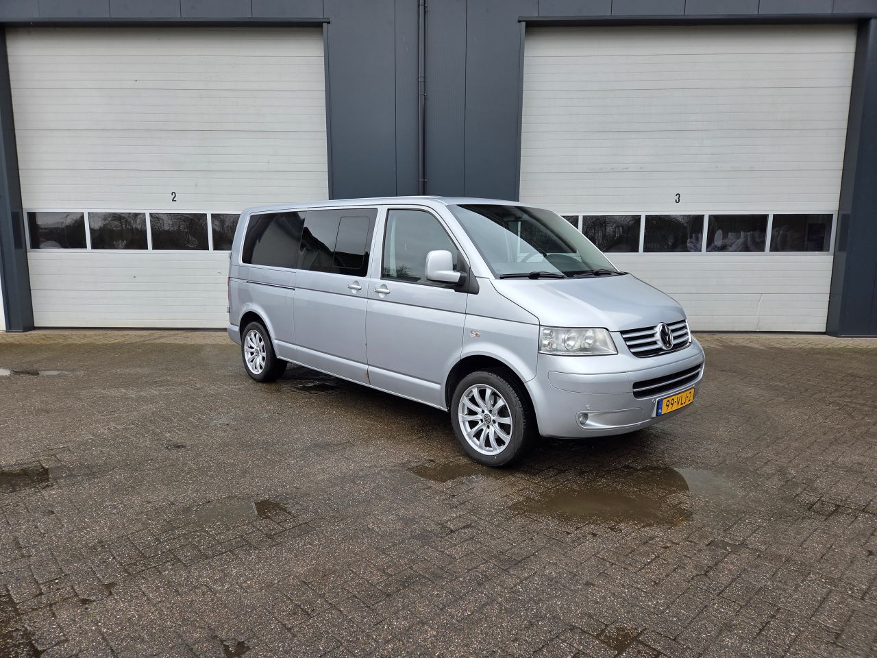 Volkswagen Transporter T5