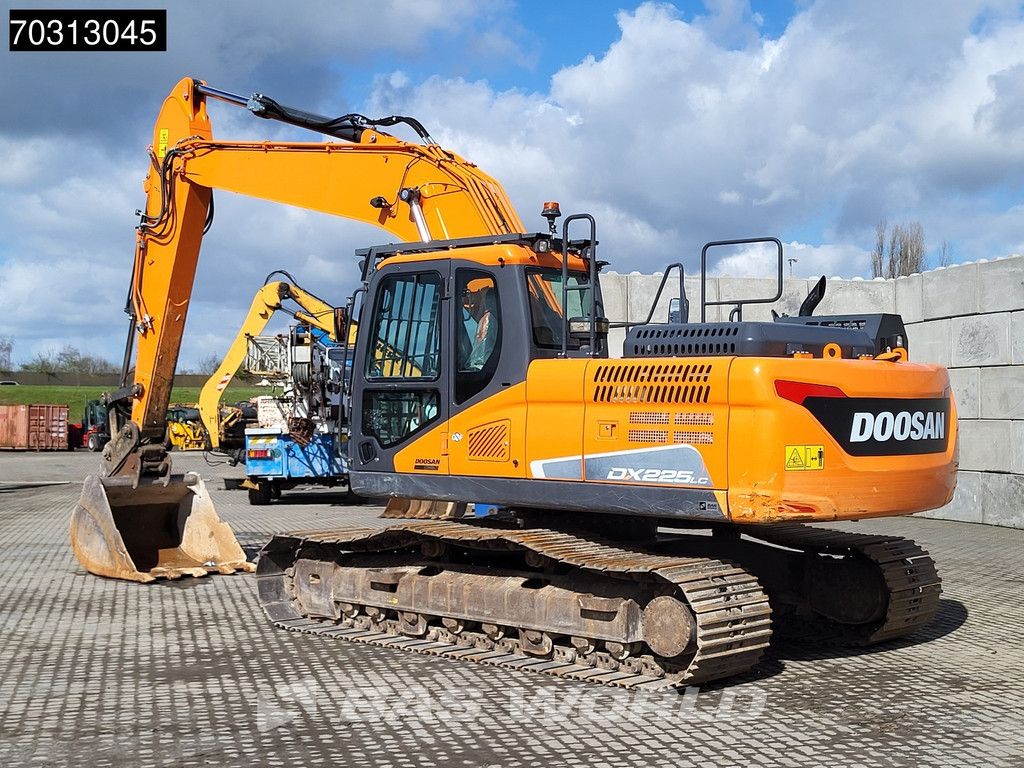 Doosan DX225 LC-5