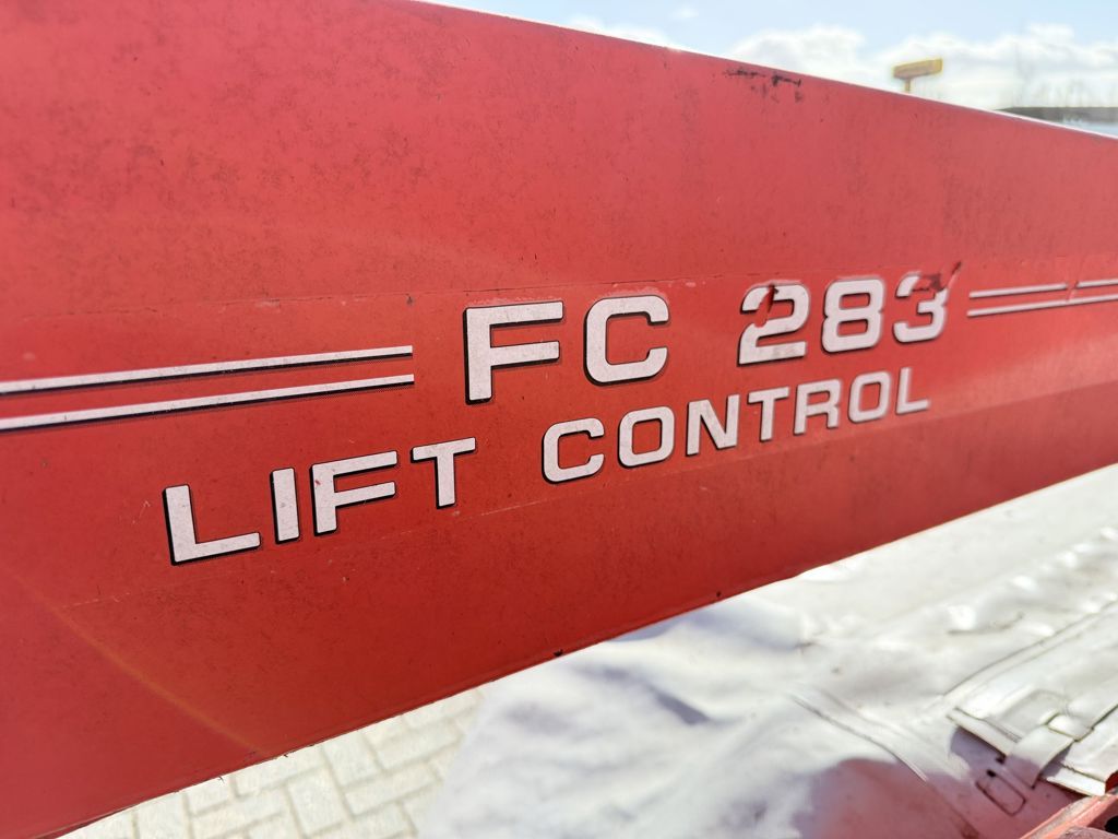 Kuhn FC283 Schijvenmaaier met kneuzer