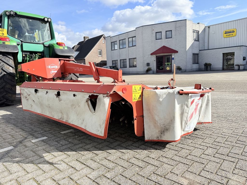 Kuhn FC283 Schijvenmaaier met kneuzer