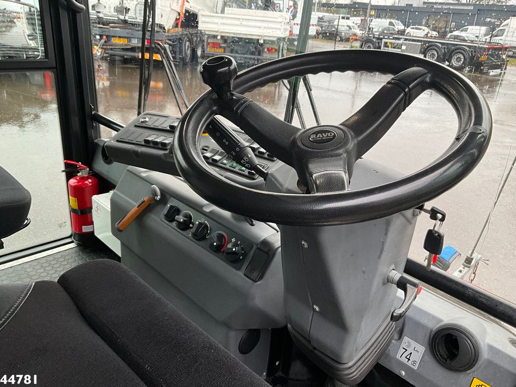 Ravo 540 CD Euro 6 with 3-rd brush