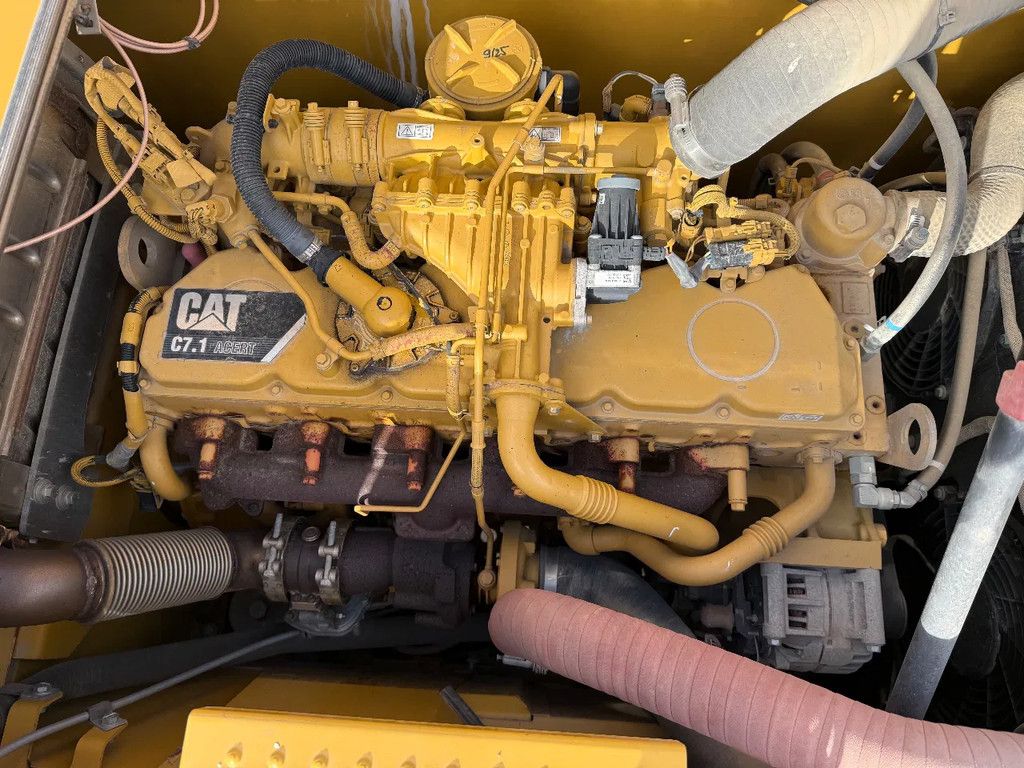 Caterpillar 323 Next Gen