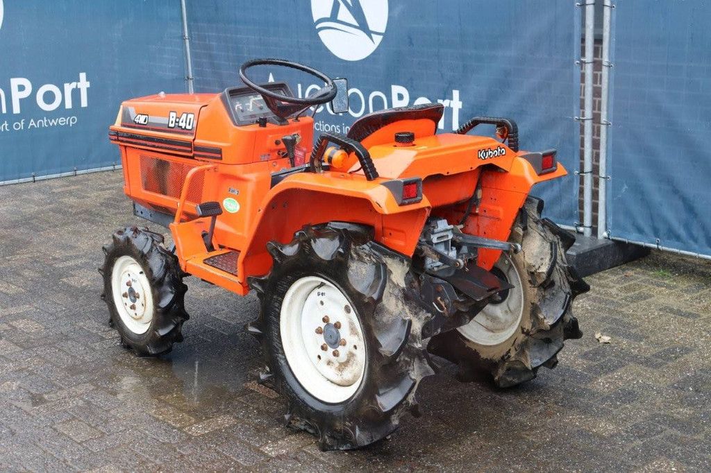 Mini-Traktor Kubota B-40 Diesel 14 PS