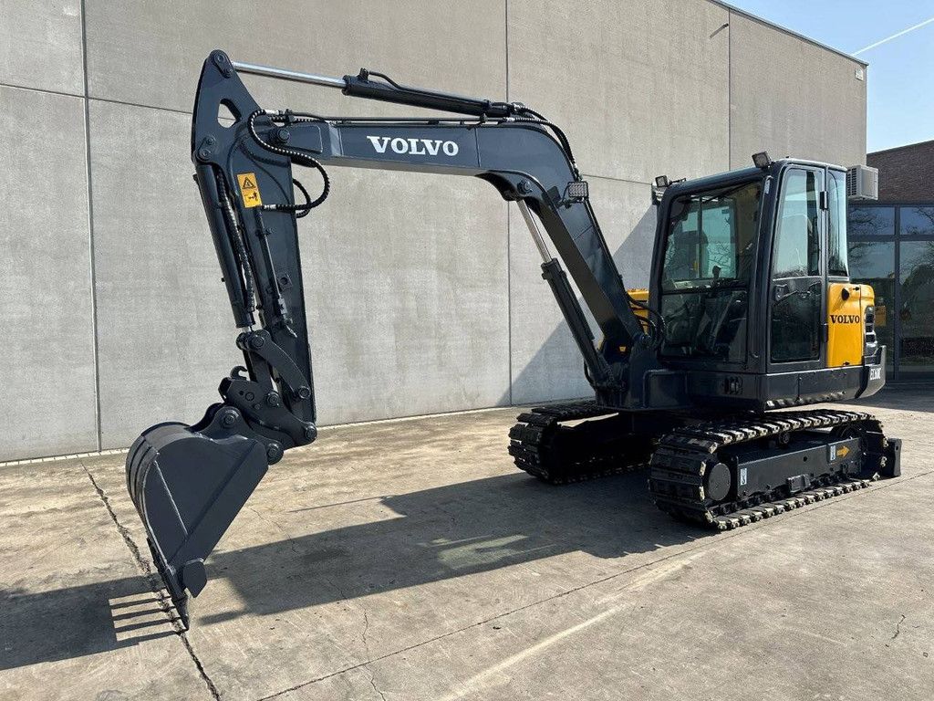 Midi excavator Volvo EC60C Diesel 2011
