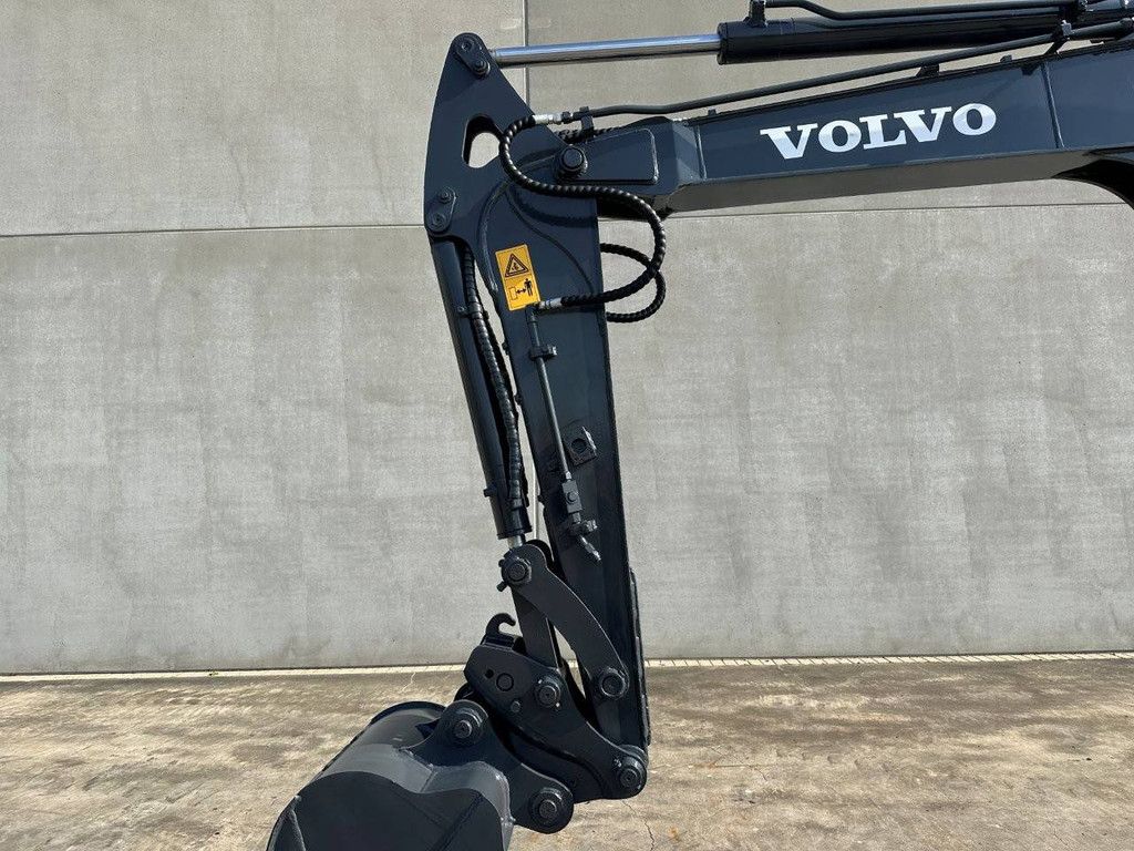 Midi excavator Volvo EC60C Diesel 2011