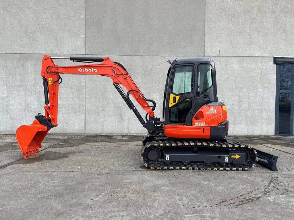 Midi excavator Kubota KX155-3SZ Diesel 2012