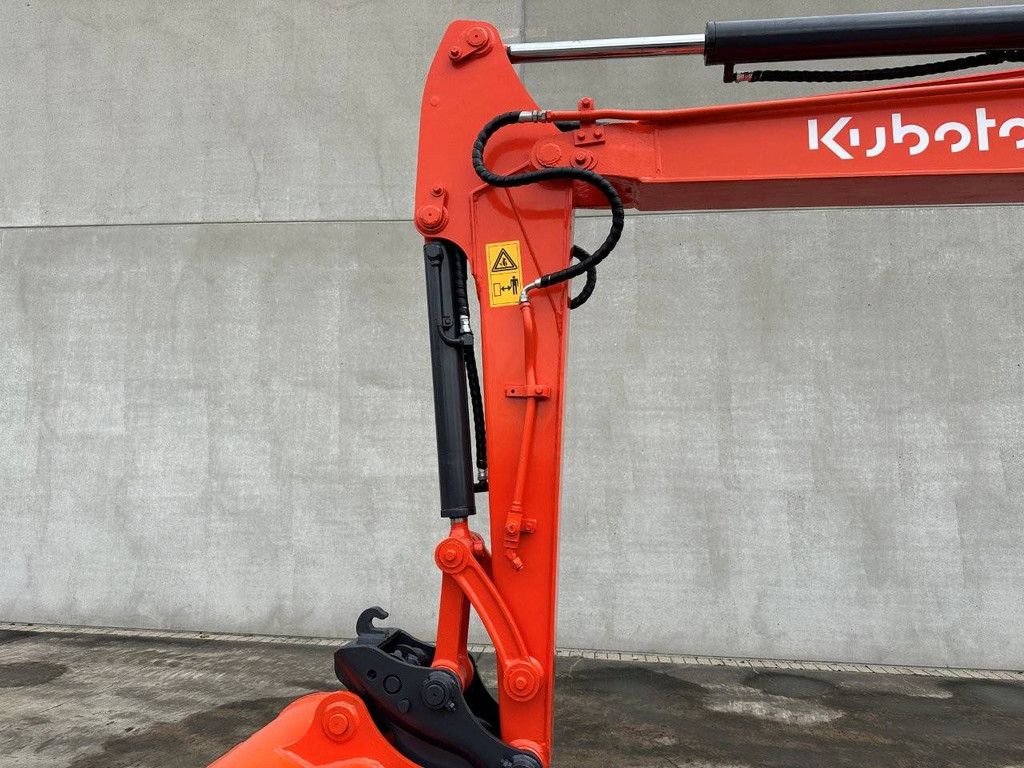 Midi excavator Kubota KX155-3SZ Diesel 2012