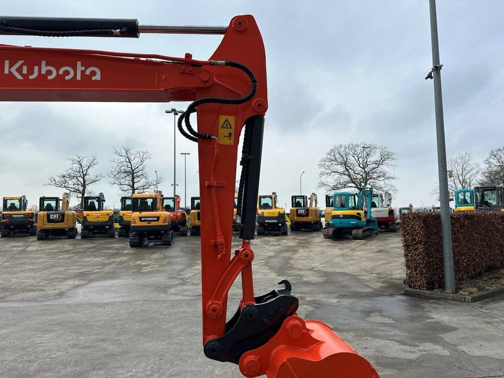 Midi excavator Kubota KX155-3SZ Diesel 2012