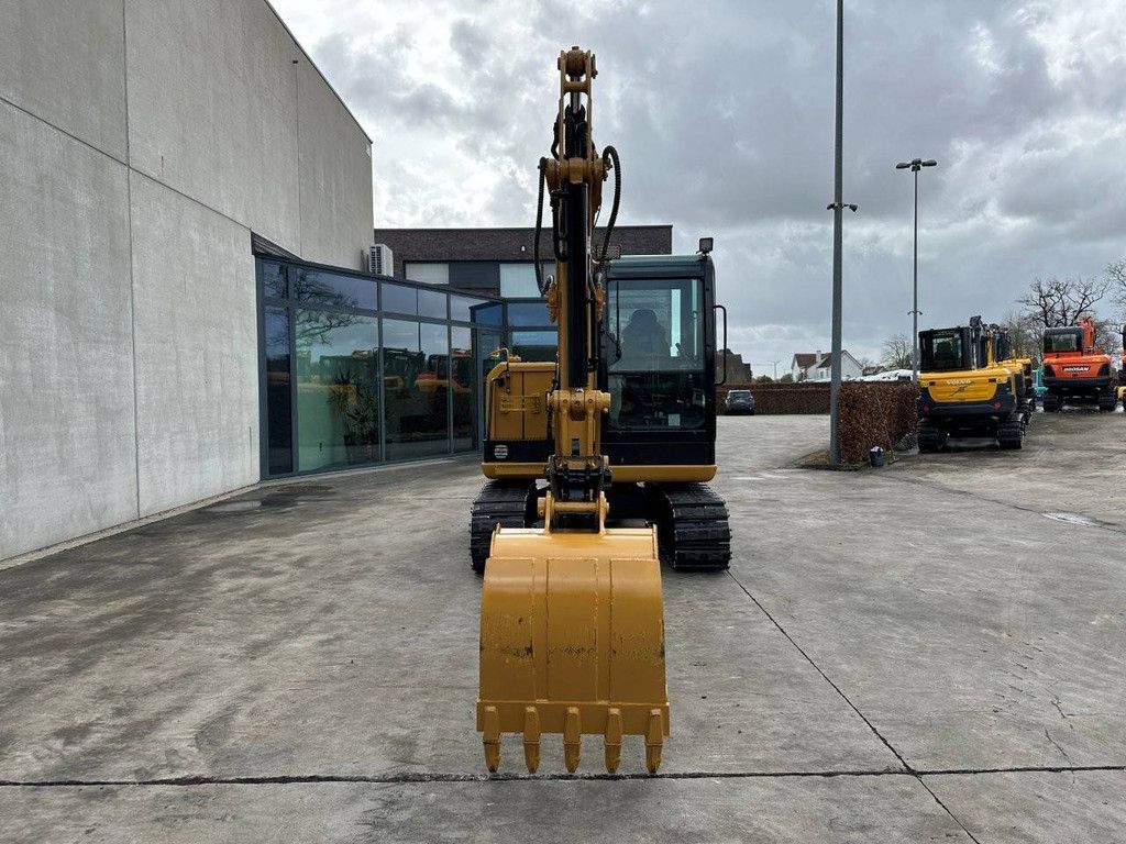 Midi excavator Caterpillar 305.5E2 Diesel 2015