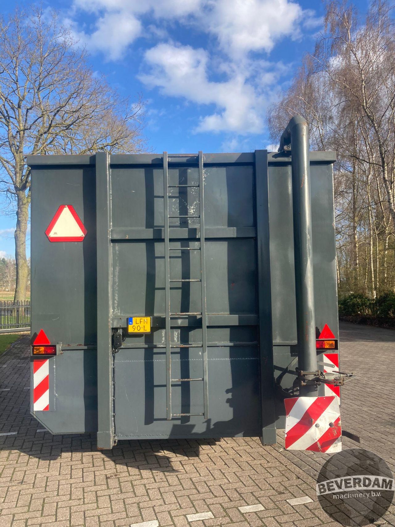 STP CON 55 mestcontainer