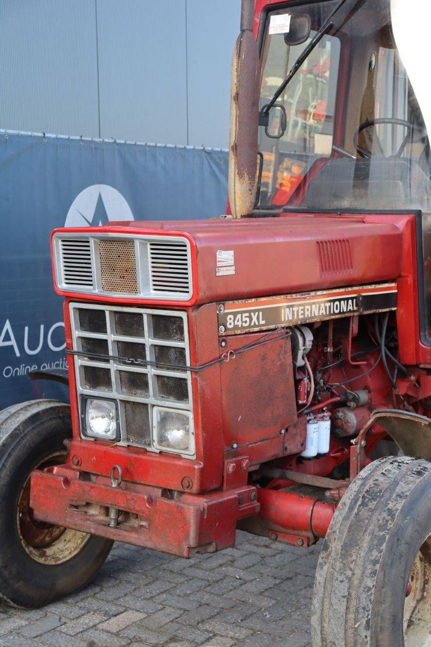 Tractor International 845 XL Diesel 60kW 1982 (Margin)