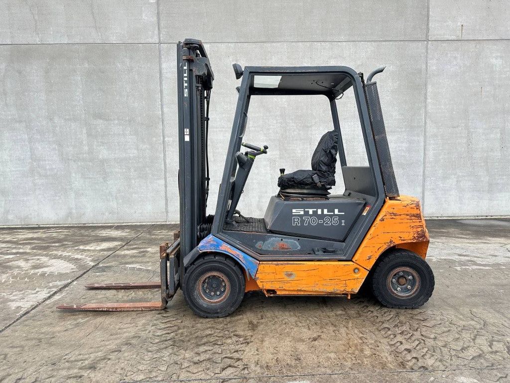Forklift Still R70-25L Diesel 2500kg 5.57m 2002