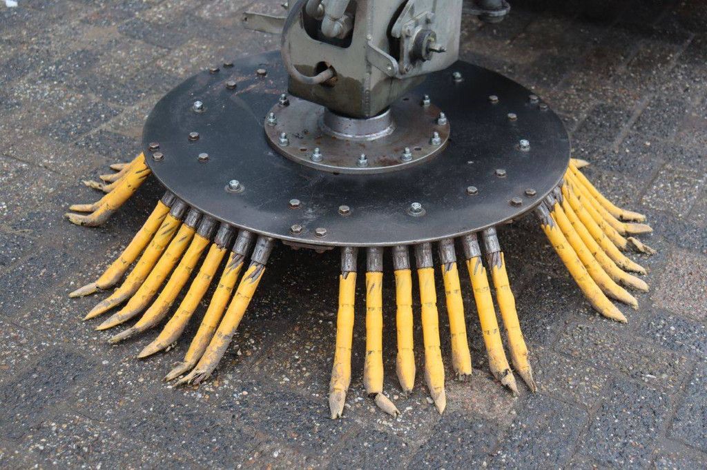 Kehrmaschine Conver C4 Diesel 2016