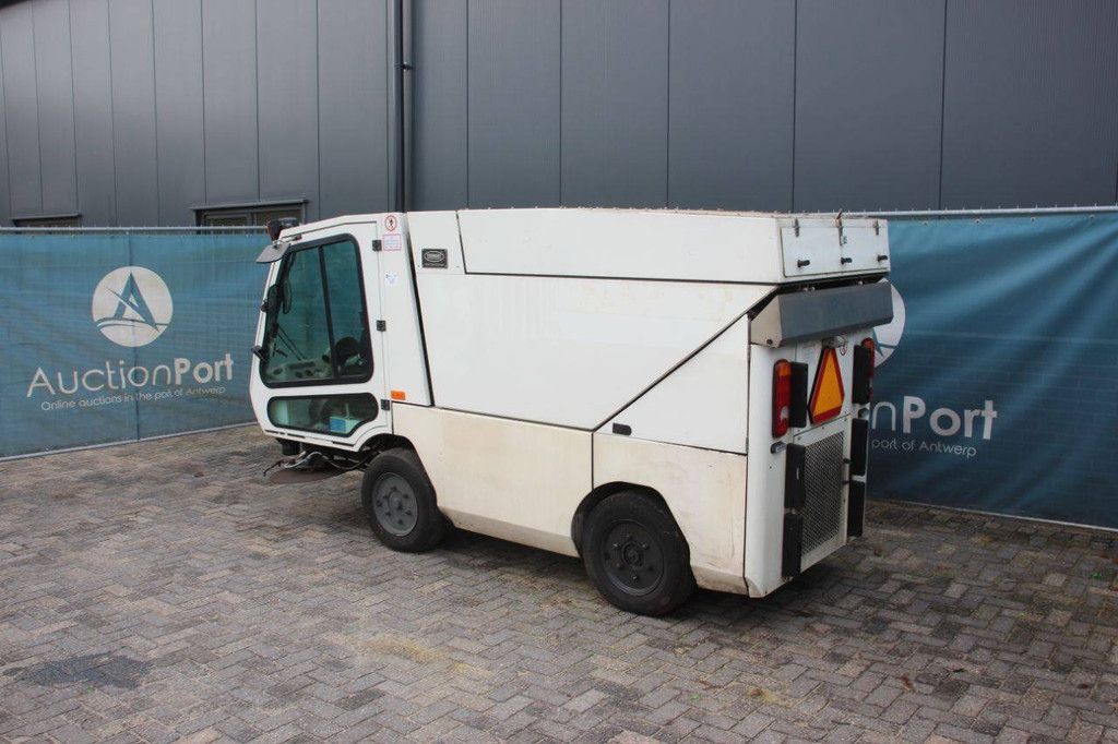 Kehrmaschine HMF 214 Diesel 2007