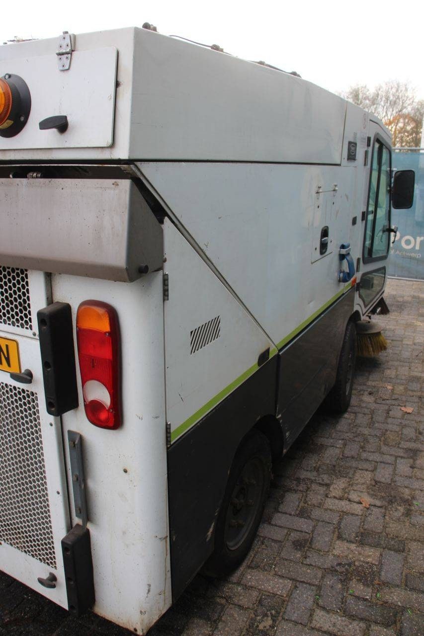 Tennant A60 Diesel-Kehrmaschine 2008