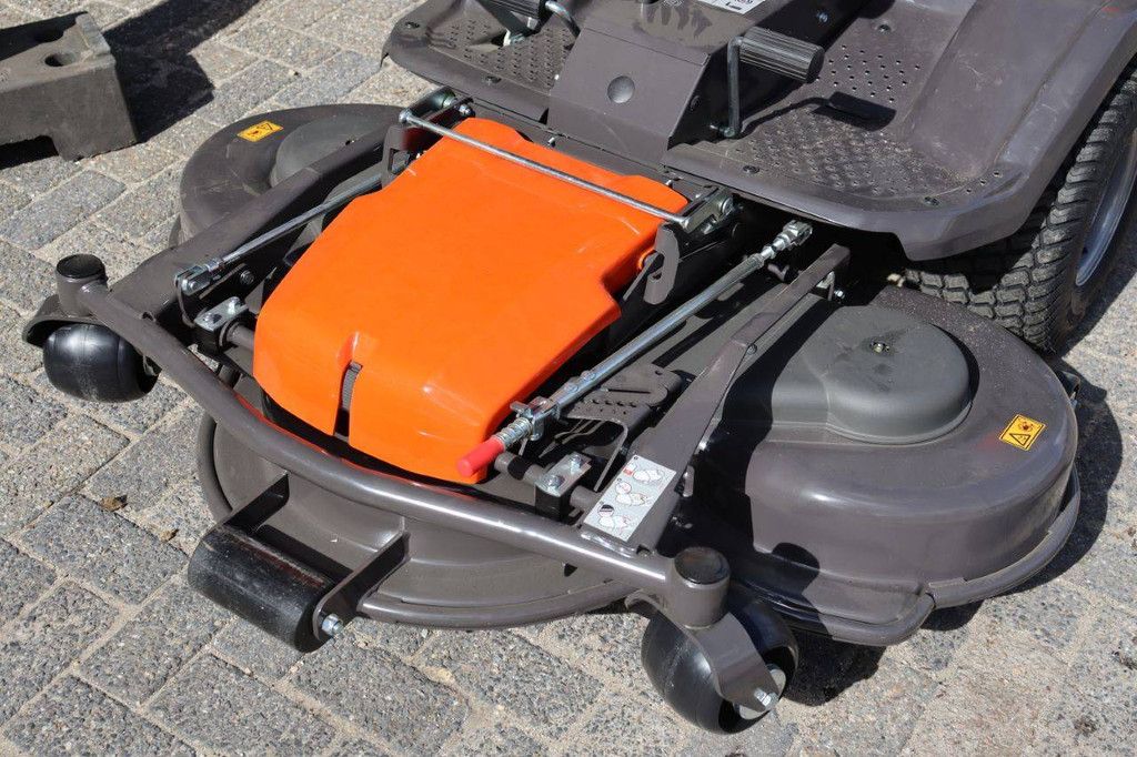 Husqvarna P524X Benzin-Aufsitzmäher 15,6 kW 2024 Neu