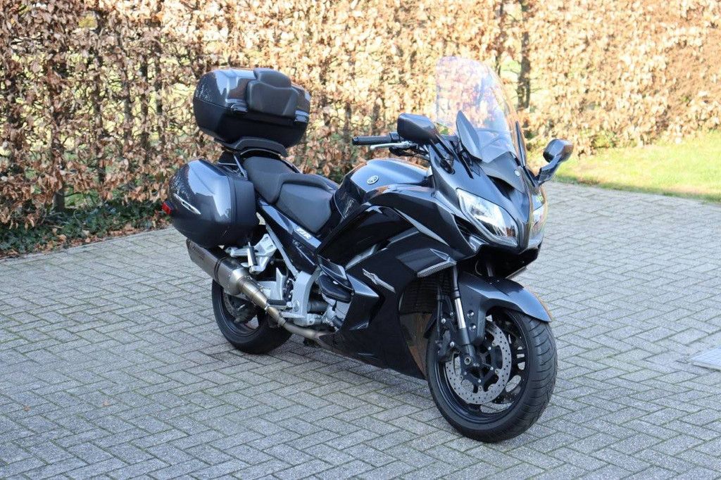 Yamaha FJR1300 Benzin 107 PS 2015 (Margin)