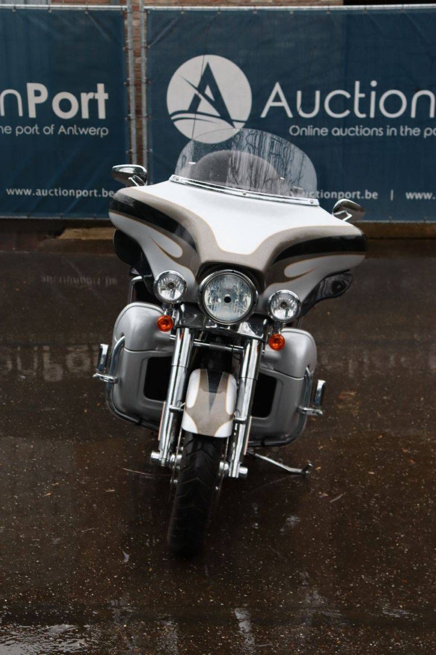 Motorrad Harley-Davidson Ultra Classic CVO Benzin 2013 (Margin)