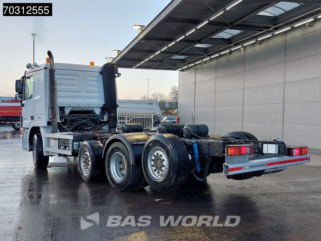 Mercedes Actros Actros 3260 8X2 6,60m Chassis Full-Air Lift+Steering Axle 4,50m Wheelbase