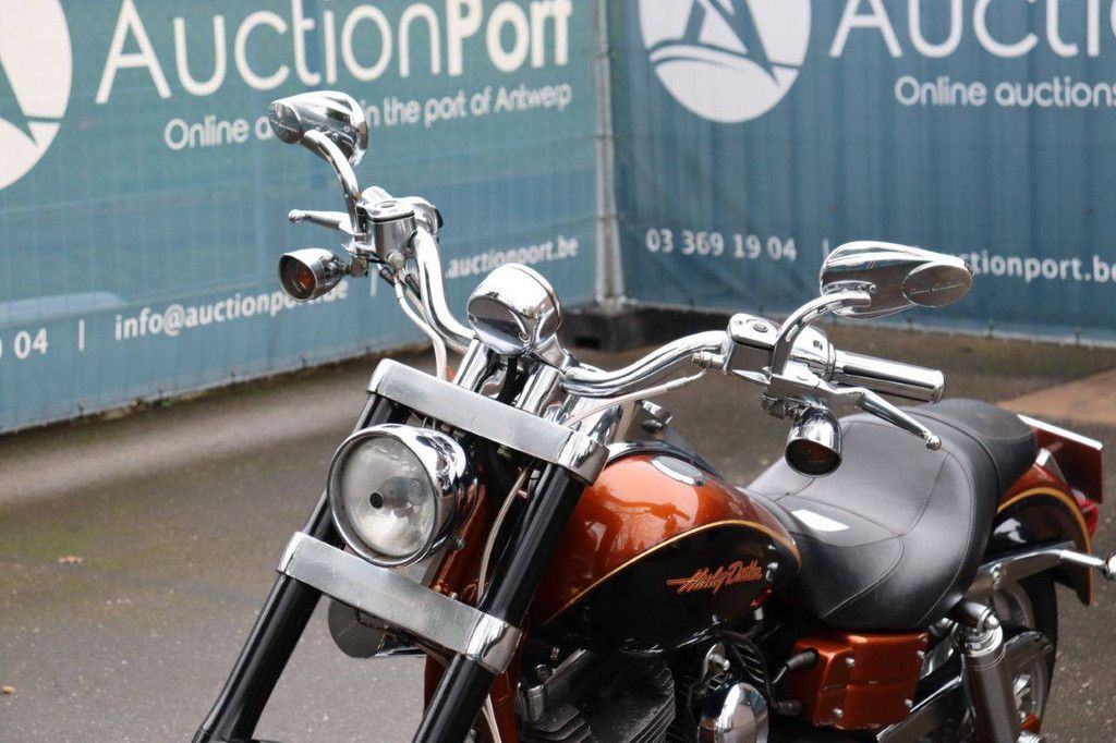 Motorcycle Harley Davidson Heritage Dyna Super Glide CVO Petrol 2008