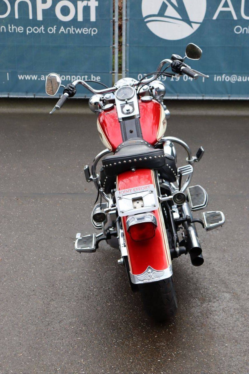 Motorrad Harley Davidson Fat Boy Benzin 2005