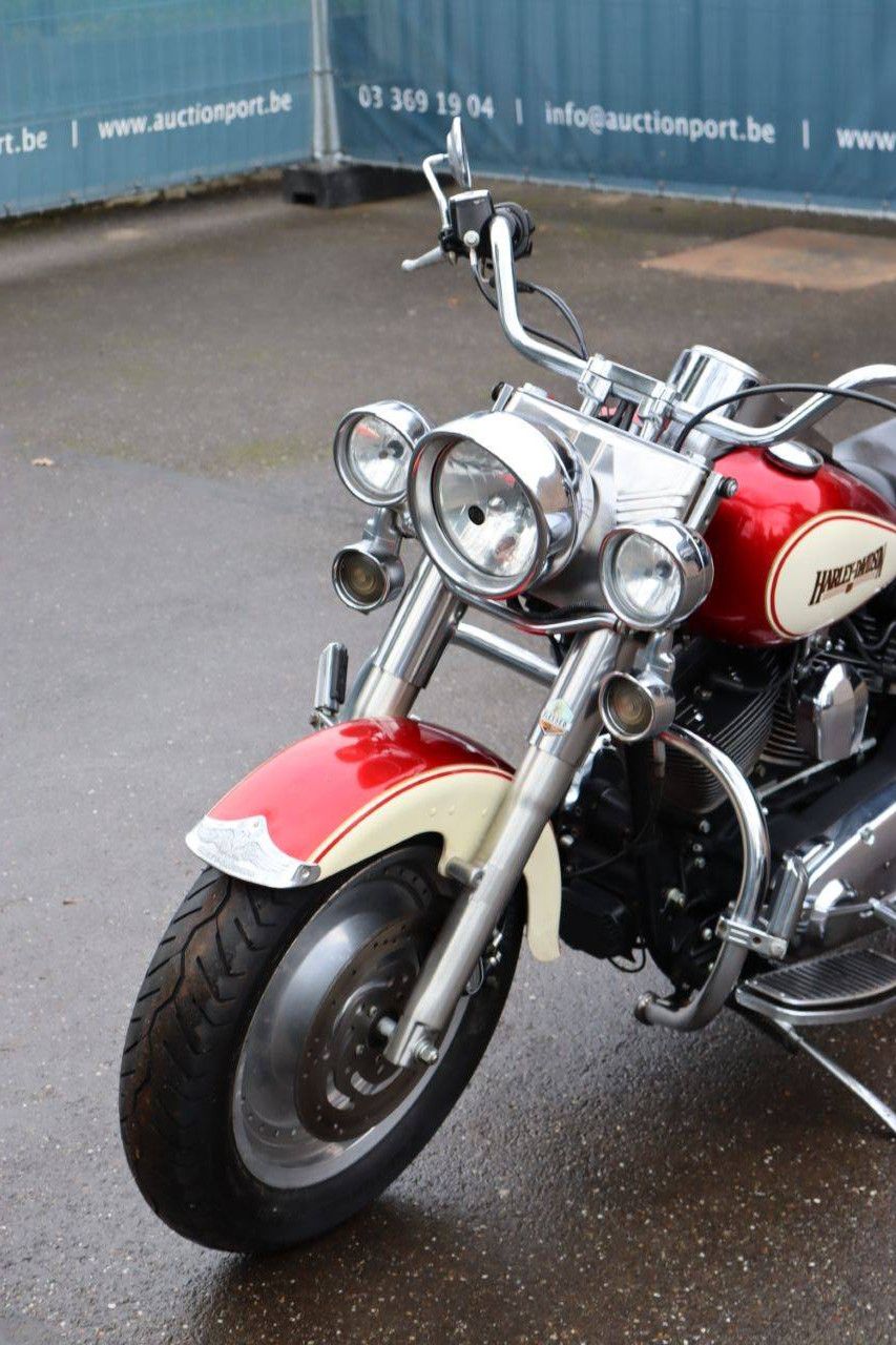 Motorrad Harley Davidson Fat Boy Benzin 2005