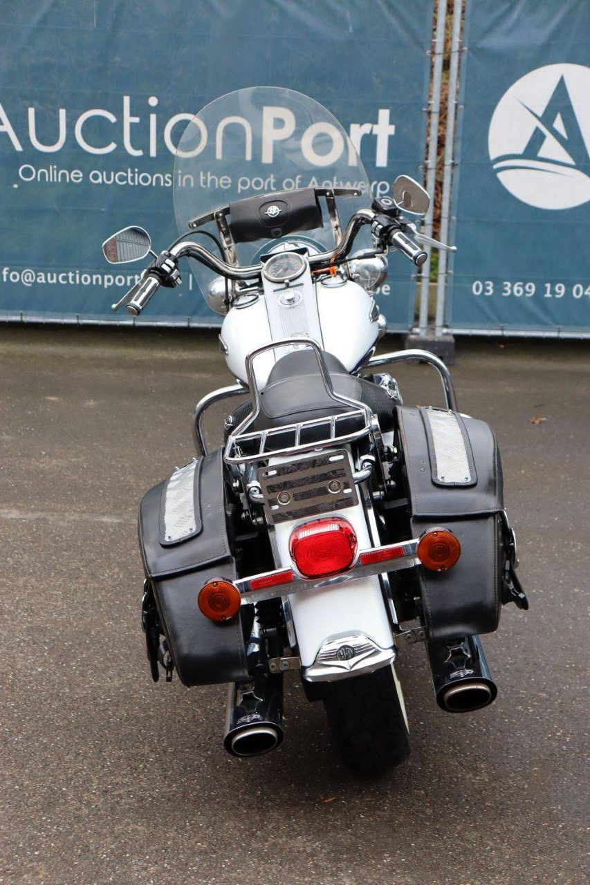 Motorrad Harley Davidson Road King Classic Benzin 2007