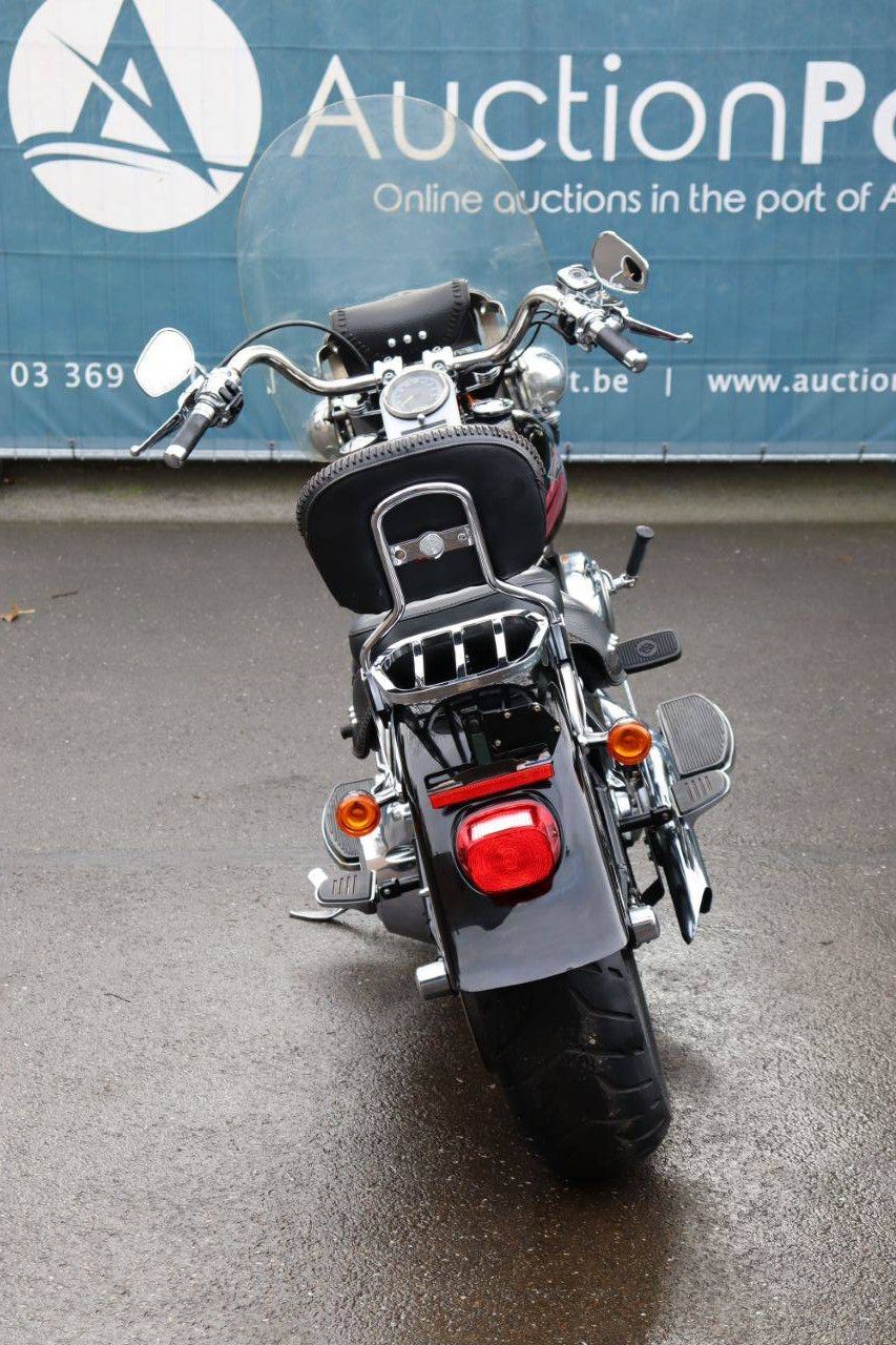 Motorrad Harley Davidson Fat Boy Benzin 2009