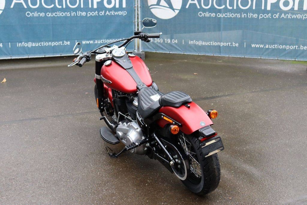 Motorrad Harley Davidson Softail SLM Benzin 2021