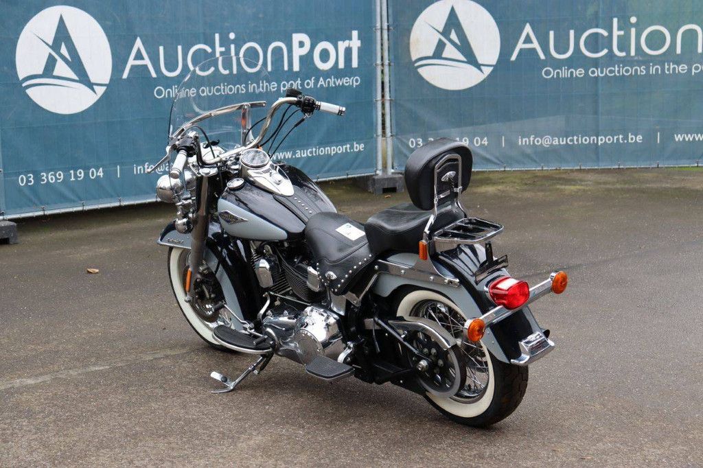 Motorrad Harley Davidson Heritage Softail Classic Benzin 2012