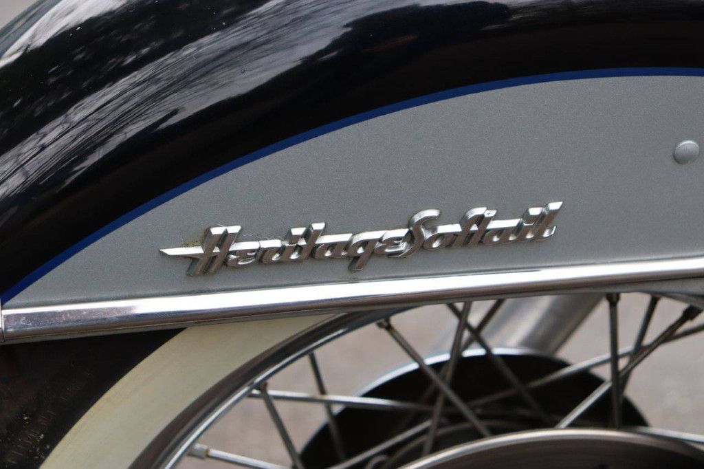 Motorrad Harley Davidson Heritage Softail Classic Benzin 2012