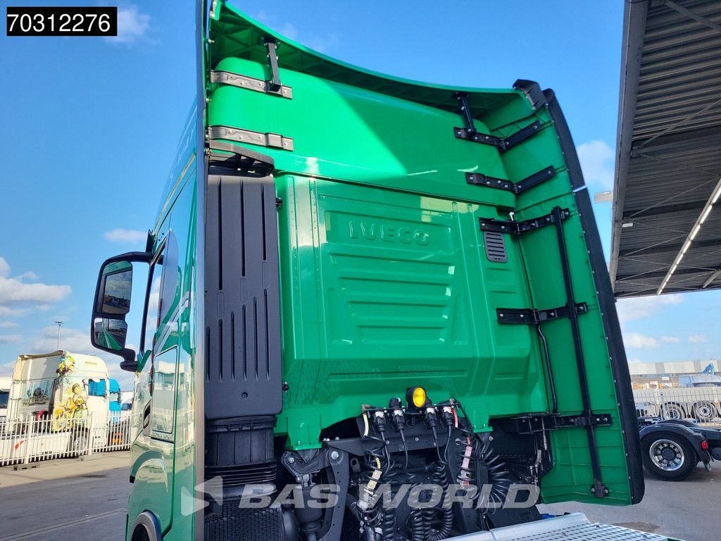 Iveco S-Way 510 4X2 Retarder PTO Full-Air Alcoa's Navi ACC