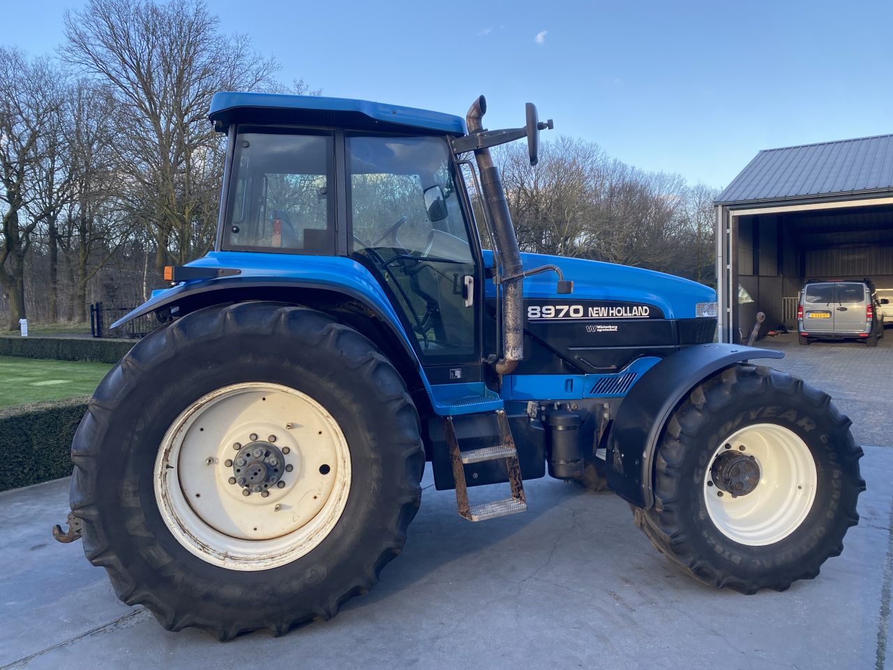 New Holland 8970