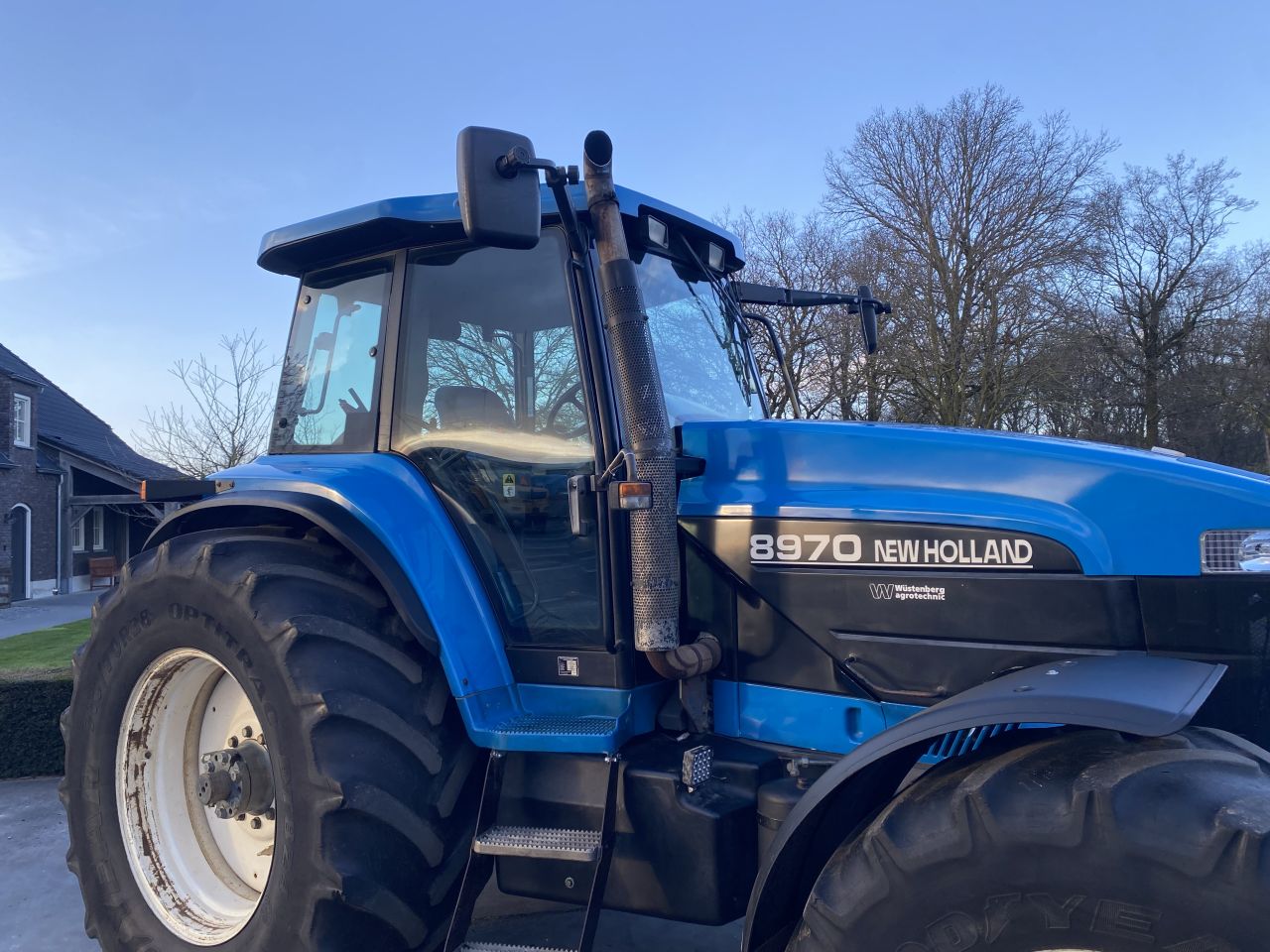 New Holland 8970