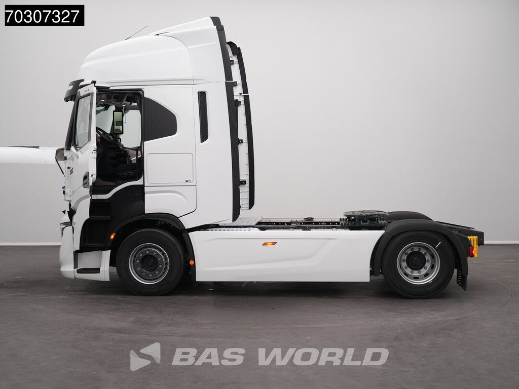 Iveco S-Way 500 4X2 NEW! 2xTanks HPEB Standklima ACC NAVI LED
