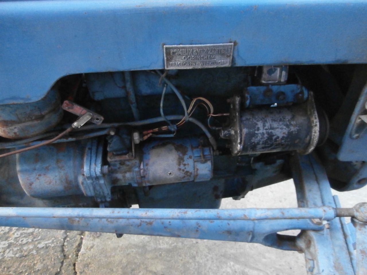 Fordson Dexta goedlopend Nw Banden €2000,00