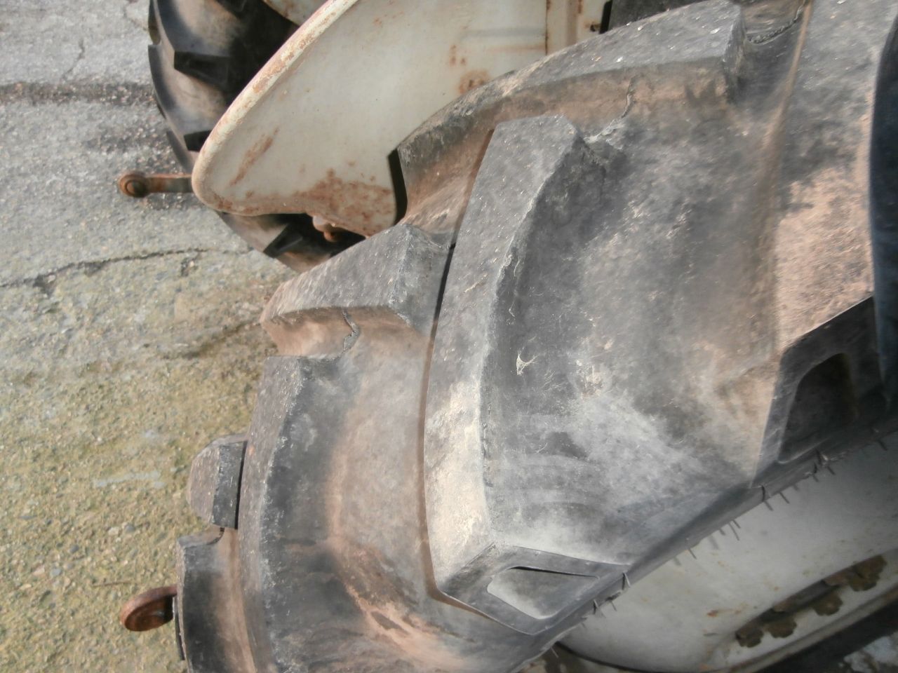 Fordson Dexta goedlopend Nw Banden €2000,00