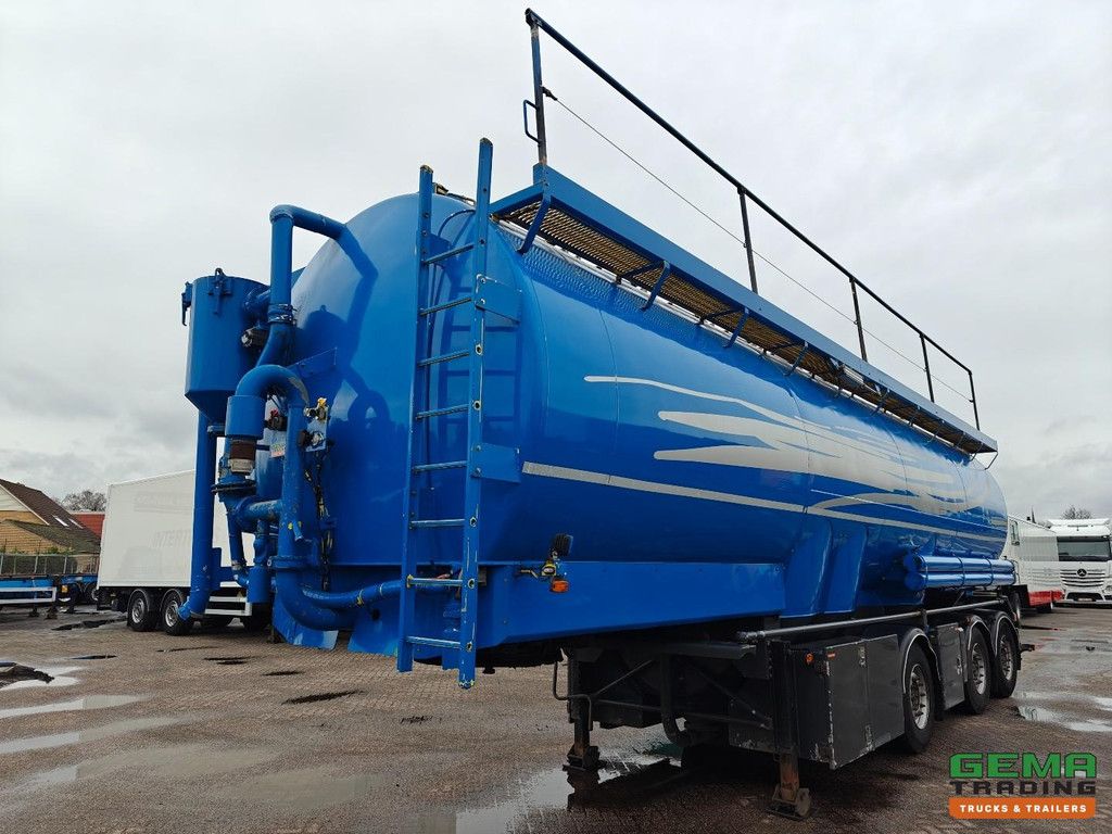 Lambrecht Bulkoplegger 3-achsiger Mercedes - Schüttgutmischer/Zuführer - 52 m³ - Vakuumfunktion - Liftachse - Lenkachsen