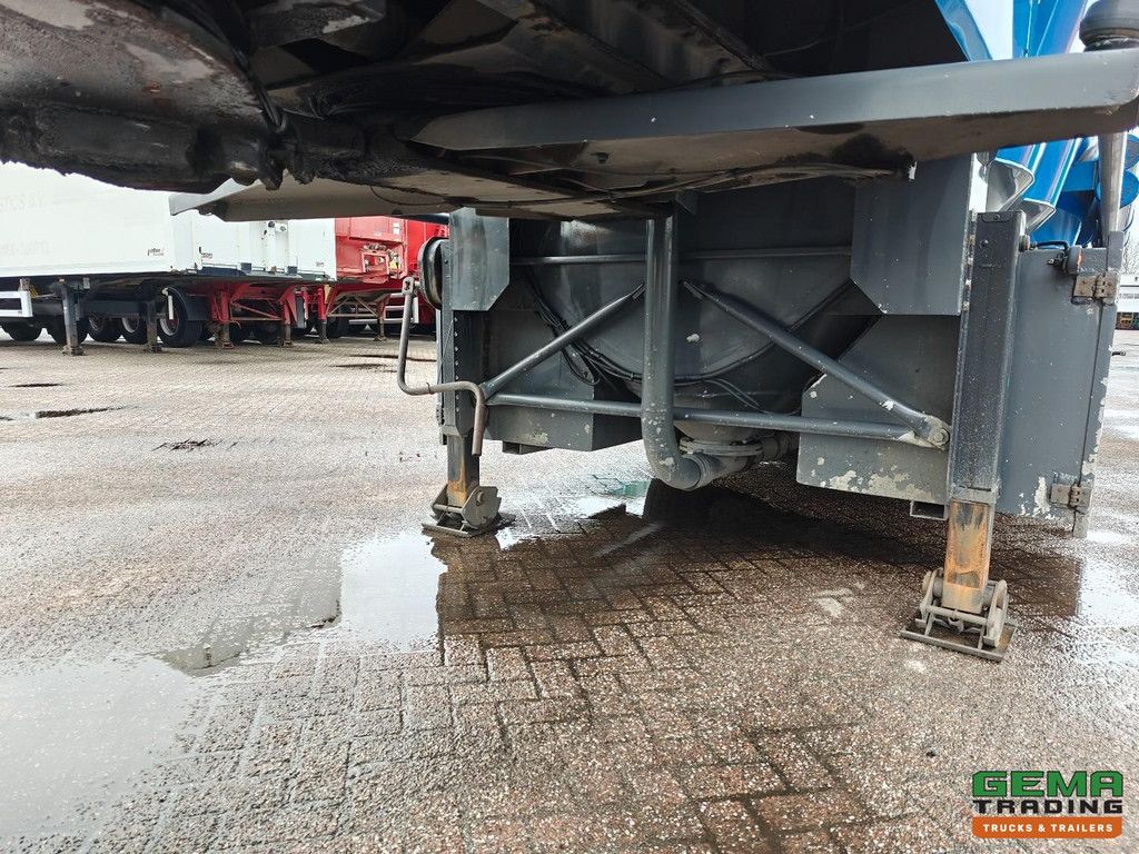 Lambrecht Bulkoplegger 3-achsiger Mercedes - Schüttgutmischer/Zuführer - 52 m³ - Vakuumfunktion - Liftachse - Lenkachsen