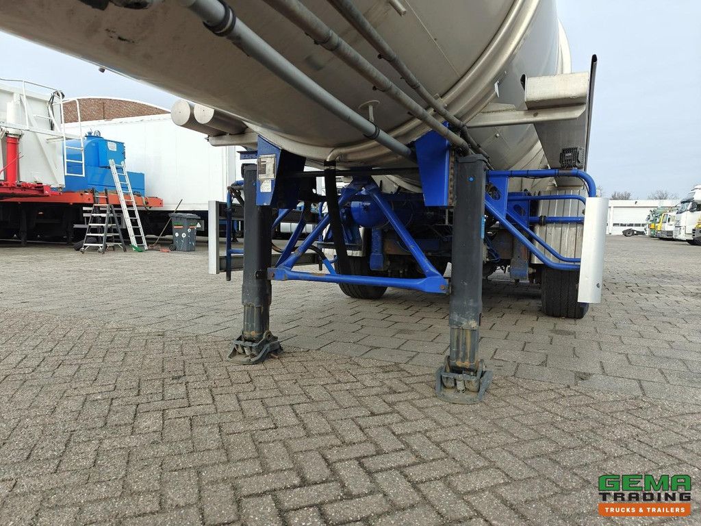 Magyar SR3MEF 3-Axle SMB - Tank 50,000L - Drum Brakes - Renson Pump