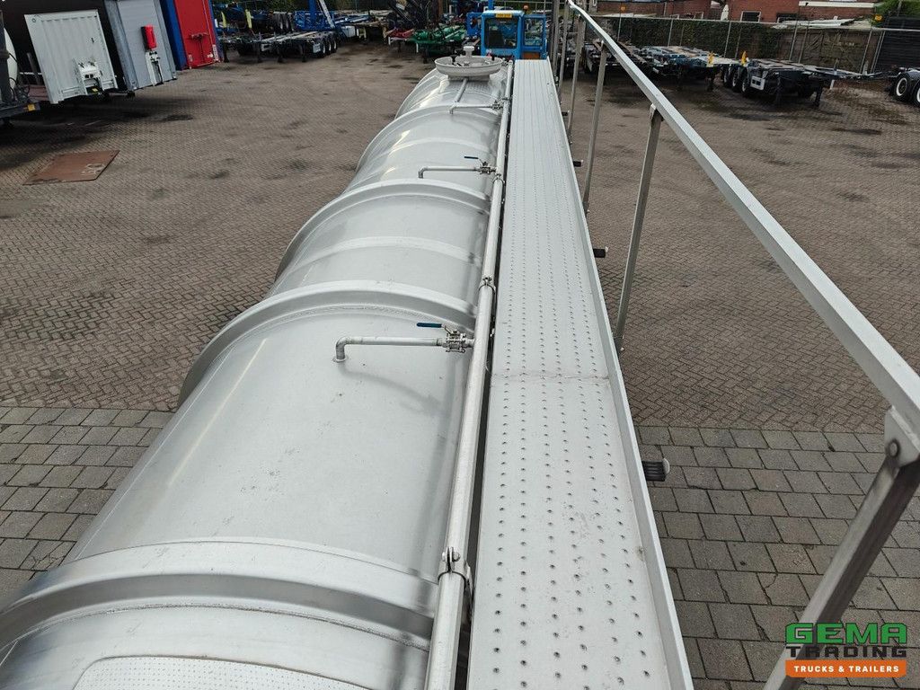 Magyar SR3MEF 3-Axle SMB - Tank 50,000L - Drum Brakes - Renson Pump