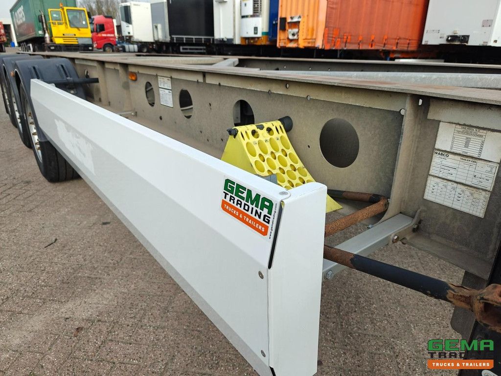 Van Hool A3C002 3-axle SAF - ADR AT/FL - 45FT - 3805KG - Disc brakes - Galvanized