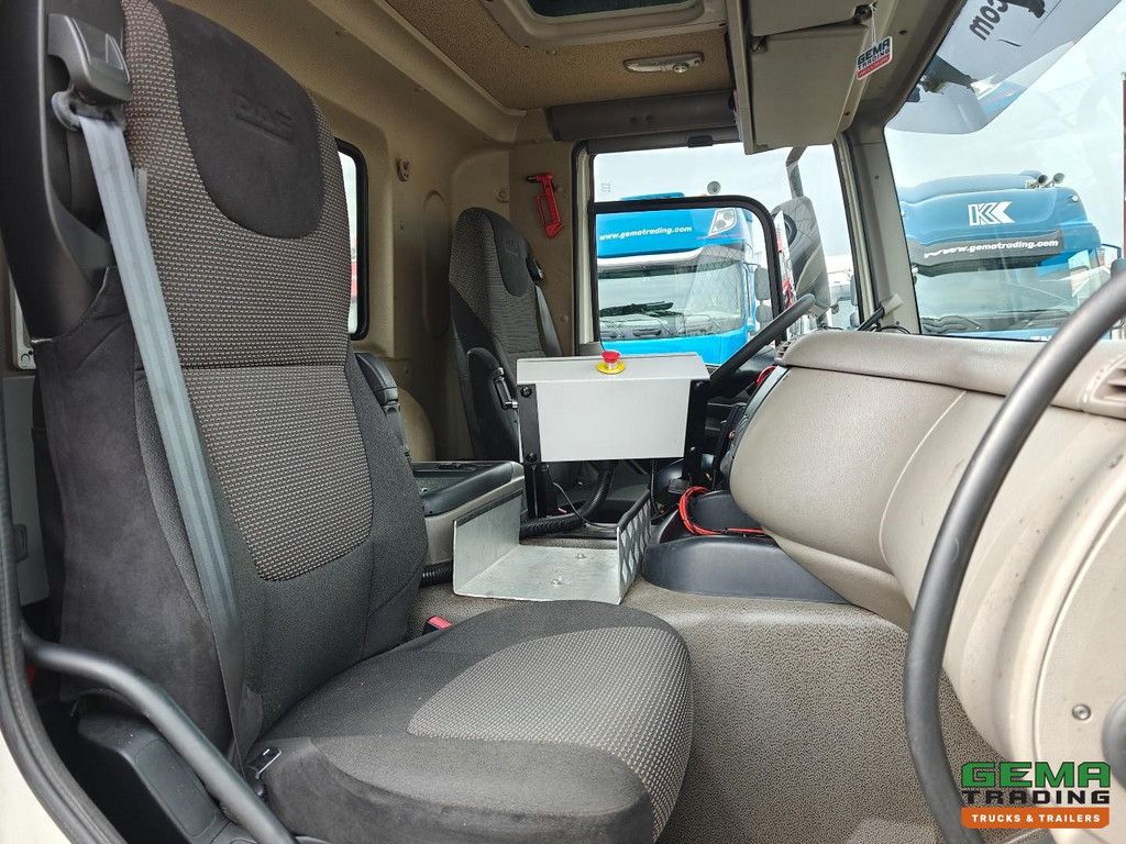 DAF CF 75.310 FAN 6x2/4 Euro 5 DayCab Translift 16T - HIAB 211-3 Toplader + Fernbedienung - 151.916 km