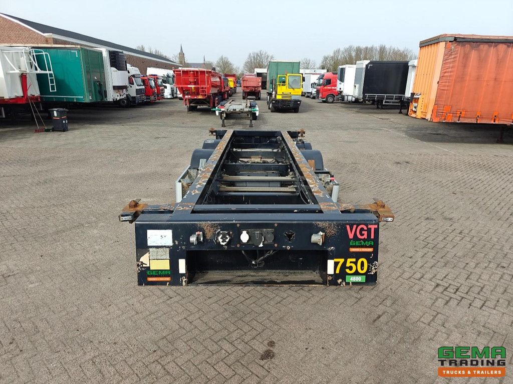 Renders EURO 700 20FT - 2 Axles Mercedes - Disc Brakes - 2960 KG