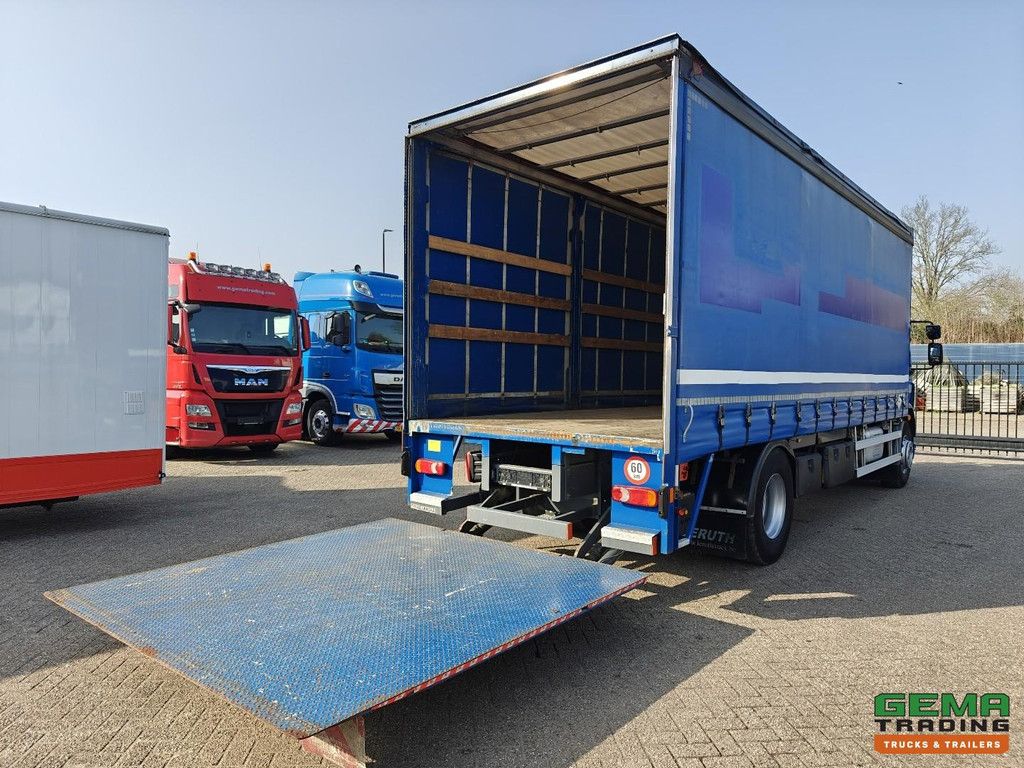 DAF FA LF280 4x2 Dagcab Euro6 - Schuifzeilenbak 7.5M - ADR AT - Laadklep 2500kg - HH Vloer