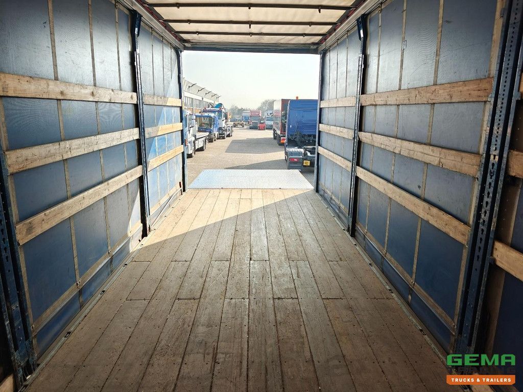 DAF FA LF280 4x2 Dagcab Euro6 - Schuifzeilenbak 7.5M - ADR AT - Laadklep 2500kg - HH Vloer