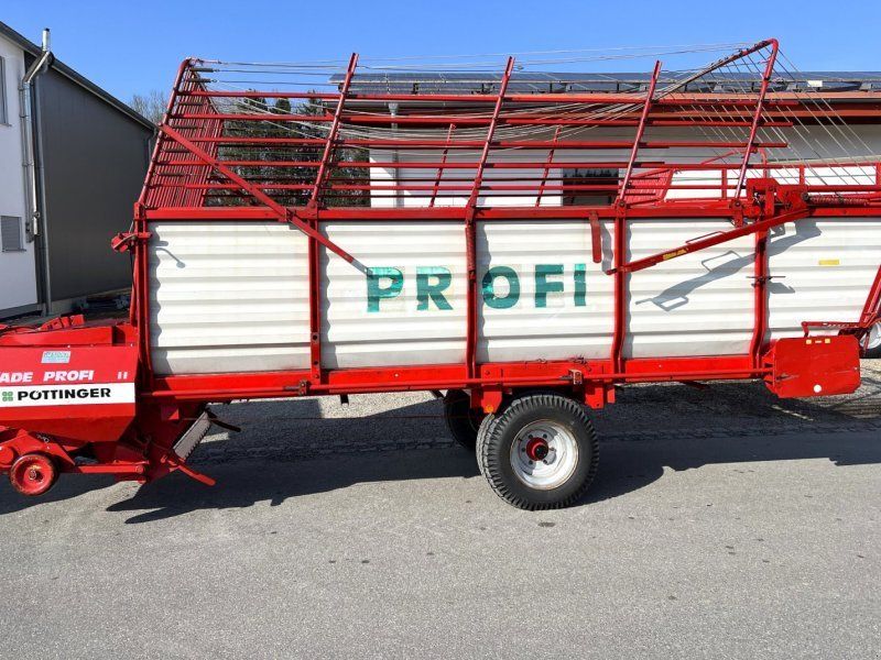Pöttinger Ladeprofi 2